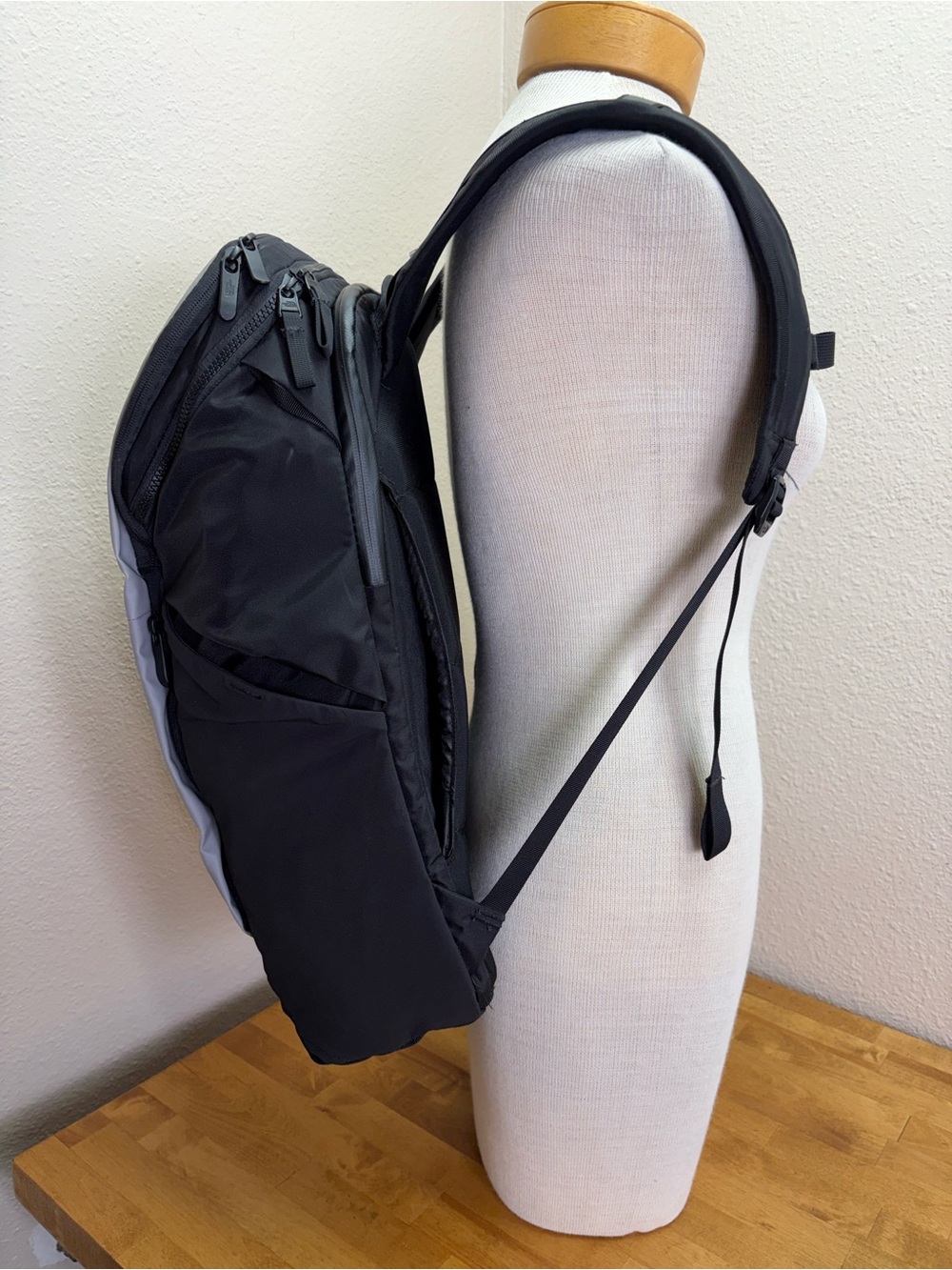 The North Face Kaban Backpack Gray Black Laptop Travel Commuter Work Bag - Picture 4 of 12